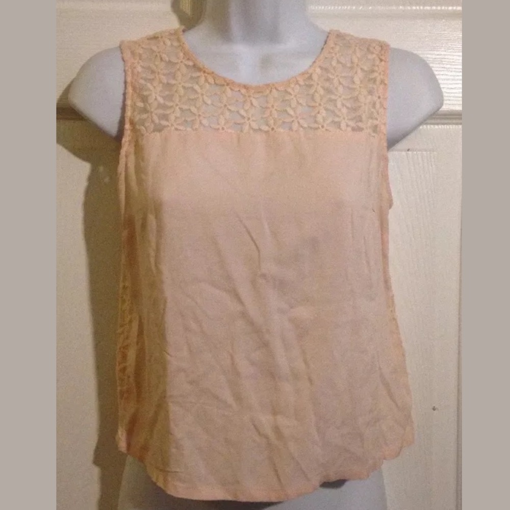 DIVIDED by H&M Lace Top  size 4